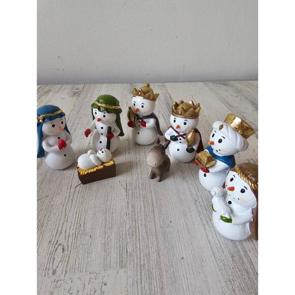 Snowman nativity set Wiseman baby Jesus Mary Joseph Xmas statue figurine decor d - Picture 1 of 10